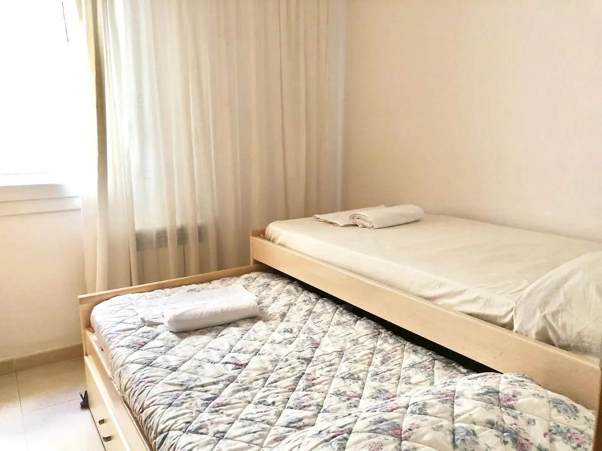 Apartamentos Benet Rosas